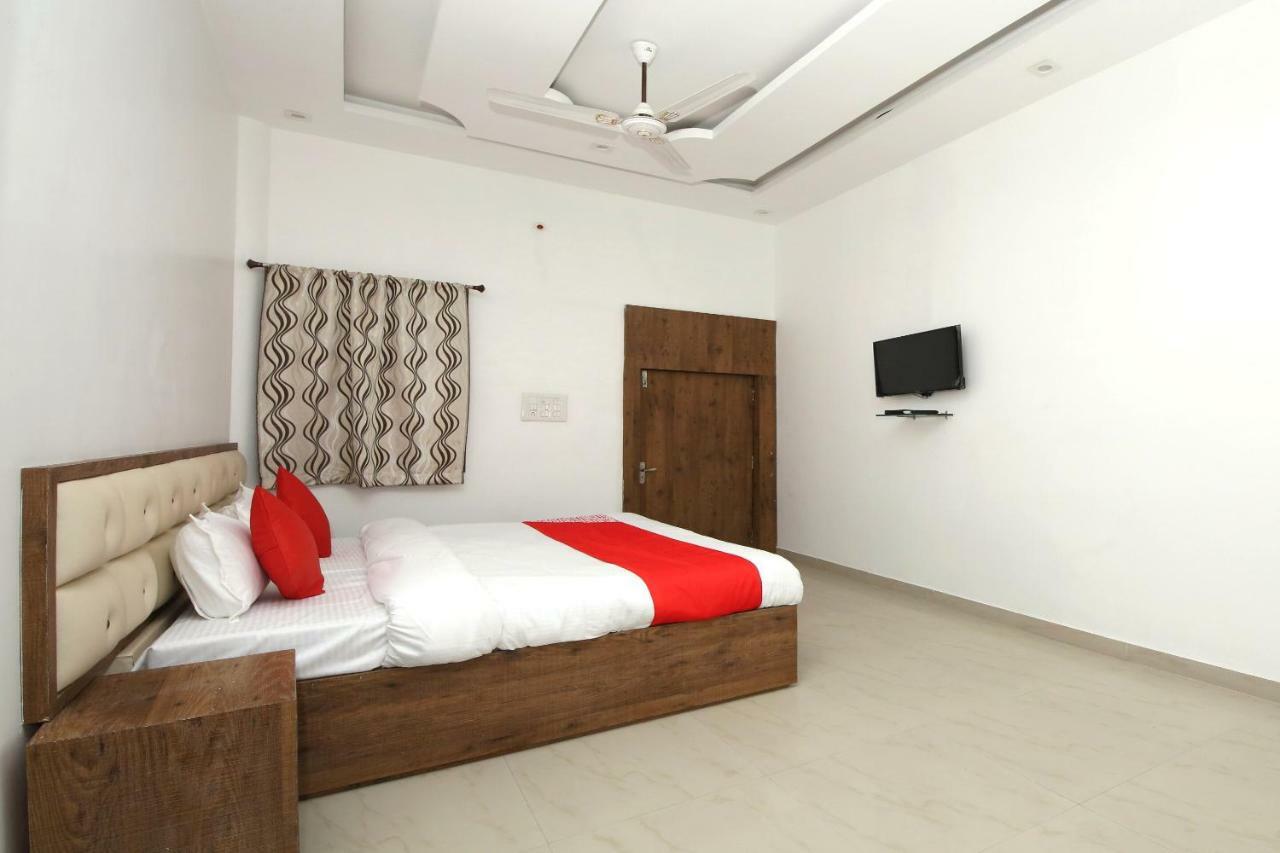 Oyo 38414 Rain Basera Resort Джабалпур Екстериор снимка