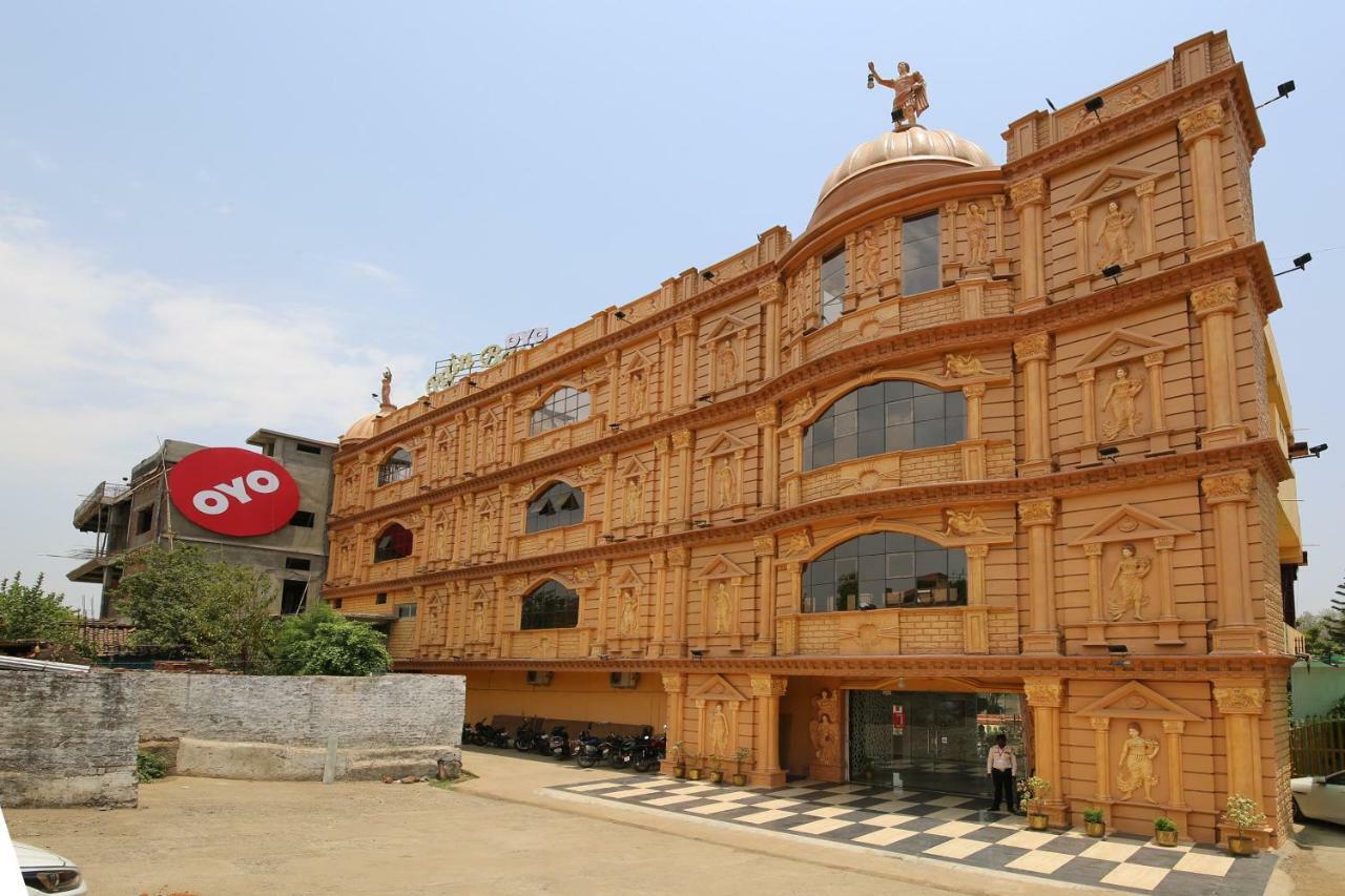 Oyo 38414 Rain Basera Resort Джабалпур Екстериор снимка